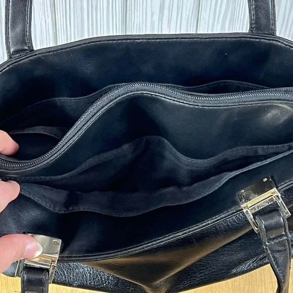 Liz Claiborne Leather Bag - Picture 5 of 10